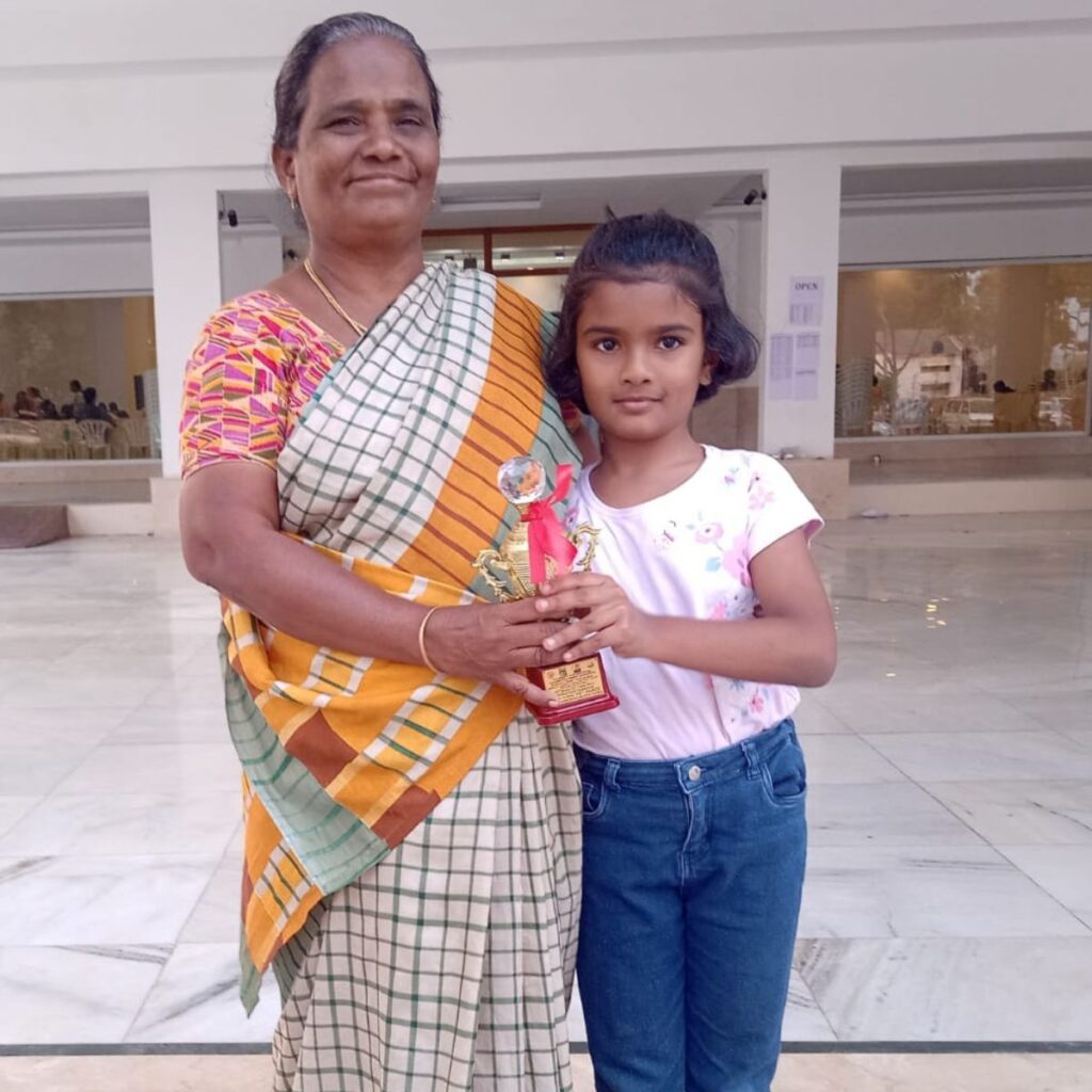 chess classes student prize win, student winning chess competition in Tamil Nadu