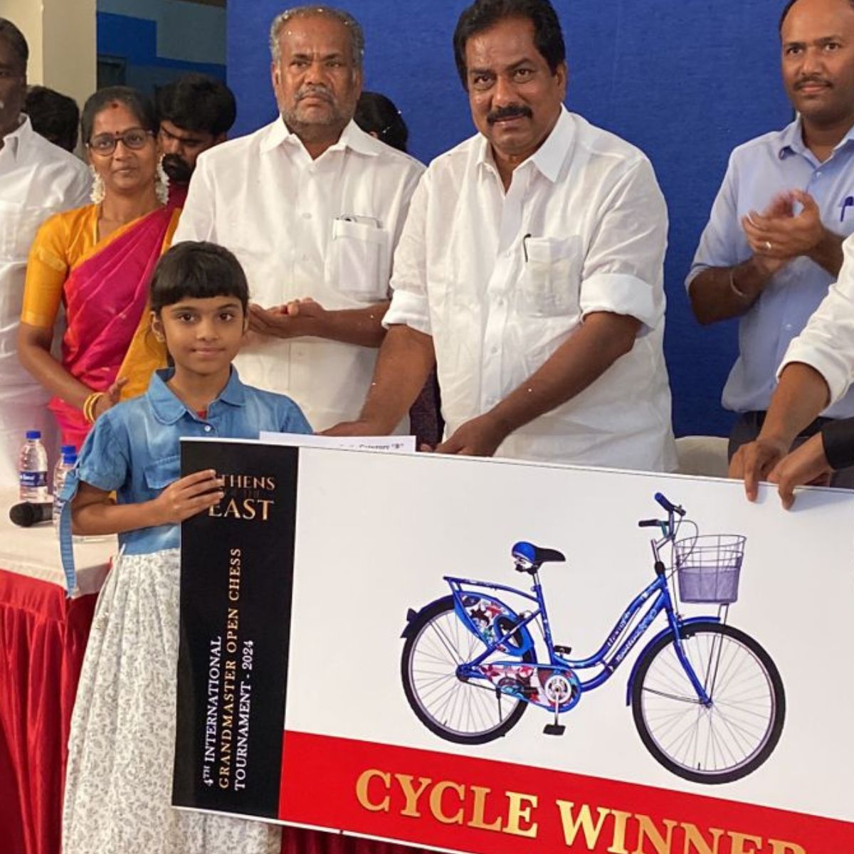 online chess classes student trophy Coimbatore coaching centre chess winner